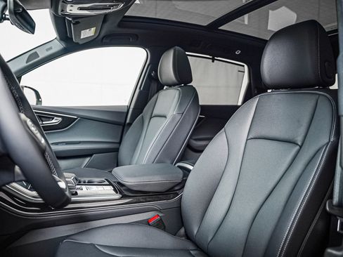 New 2026 Audi Q7 3.0T Premium Plus AWD/4WD image 11