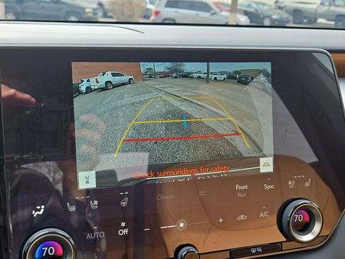 Certified 2024 Lexus RX 350 Premium w/ Accessory Package (Z1) image 18