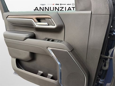 Used 2022 Chevrolet Silverado 1500 LT image 28