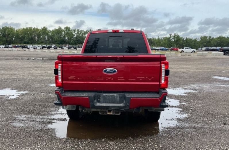 Used 2024 Ford F250 Lariat w/ Lariat Ultimate Package AWD/4WD image 5