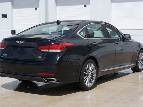 Used 2017 Genesis G80 3.8 w/ Option Group 02 image 11