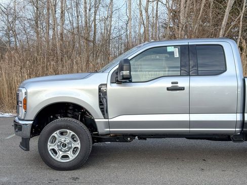 New 2026 Ford F250 XLT w/ Snow Plow Prep Package image 11