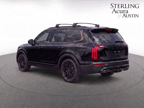 Used 2021 Kia Telluride SX w/ SX Prestige Package AWD/4WD image 3