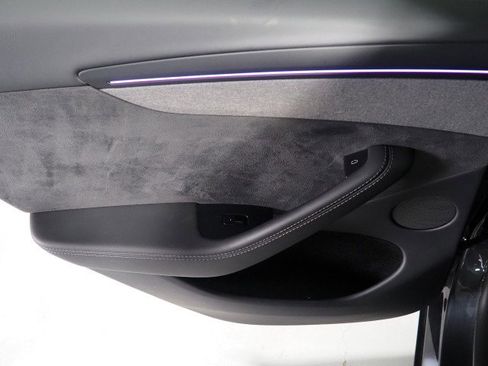 Used 2026 Tesla Model Y 2WD image 63