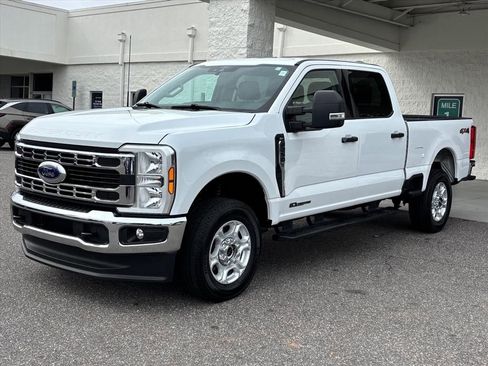 Used 2025 Ford F250 XLT image 23