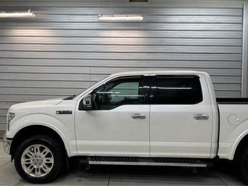 Used 2017 Ford F150 Lariat w/ Equipment Group 502A Luxury image 3