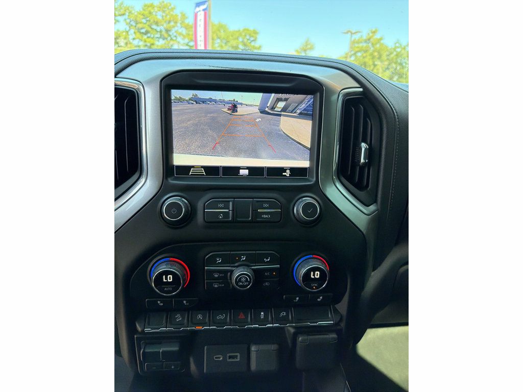 Used 2020 Chevrolet Silverado 1500 RST AWD/4WD image 21