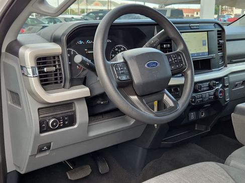 Used 2025 Ford F350 XLT AWD/4WD image 10
