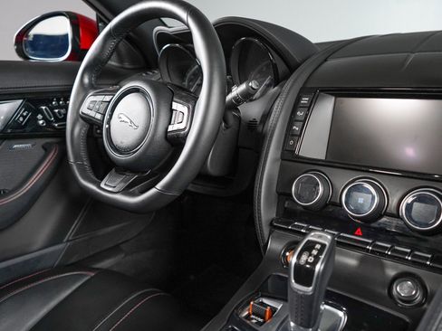 Used 2014 Jaguar F-TYPE S RWD image 60