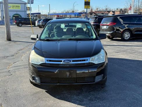 Used 2010 Ford Focus SE image 6