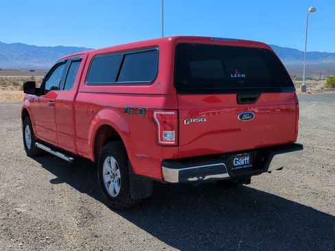 Used 2017 Ford F150 XLT AWD/4WD image 5
