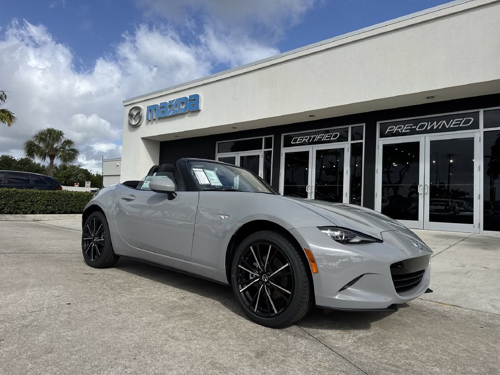 New 2026 MAZDA MX-5 Miata Grand Touring RWD image 22