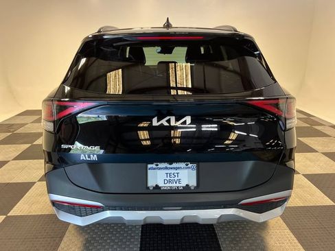 Used 2025 Kia Sportage EX w/ Premium Package FWD image 4