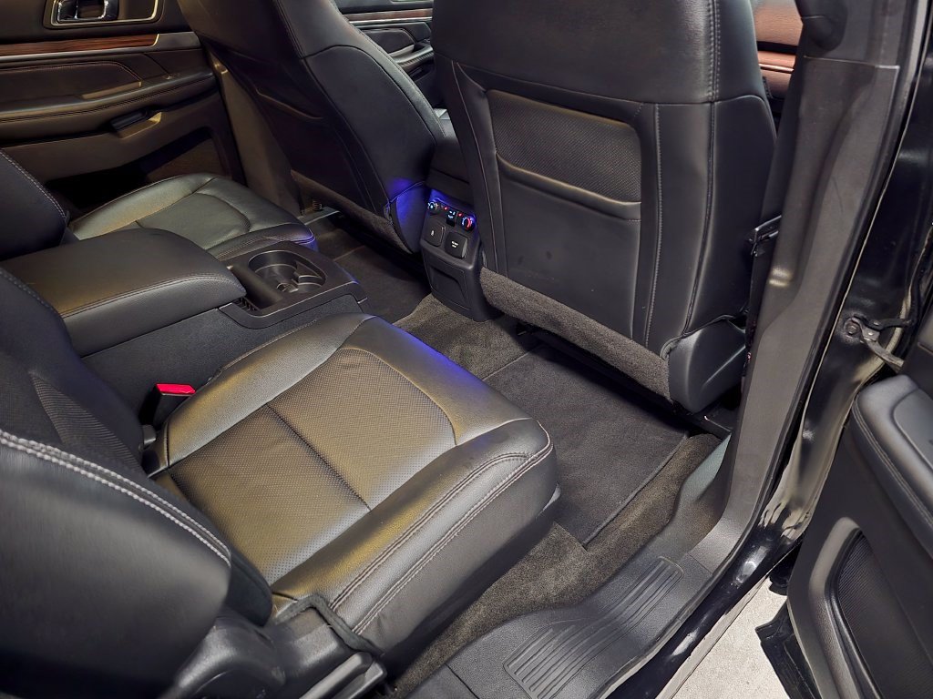 Used 2016 Ford Explorer Limited w/ Equipment Group 301A FWD image 34