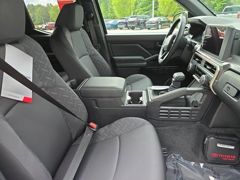 New 2026 Toyota Tacoma SR5 RWD image 10