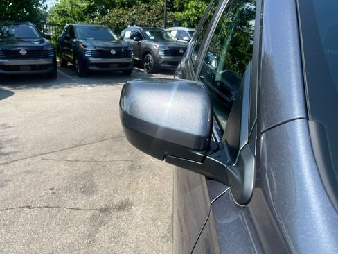 Used 2024 Honda Pilot EX-L image 37