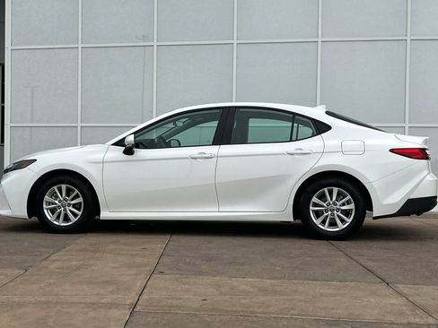 Certified 2025 Toyota Camry LE image 8