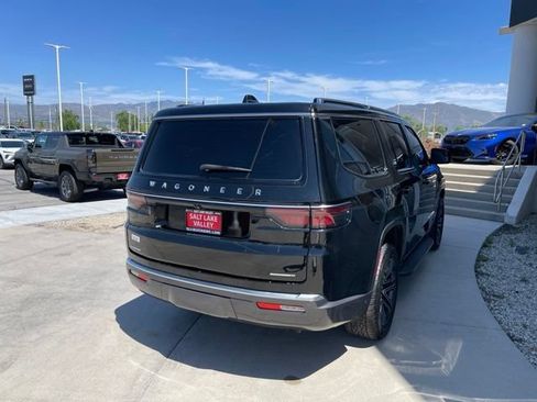 Used 2022 Jeep Wagoneer Series III w/ Convenience Group I AWD/4WD image 5
