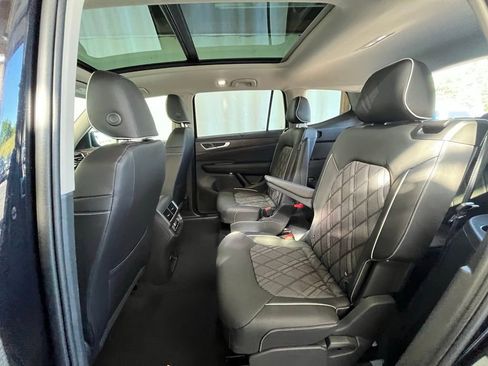 New 2026 Volkswagen Atlas SEL Premium R-Line image 23