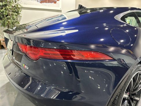 Used 2015 Jaguar F-TYPE S RWD image 33