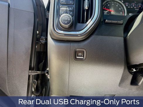 Used 2021 Chevrolet Silverado 1500 High Country w/ Technology Package AWD/4WD image 15