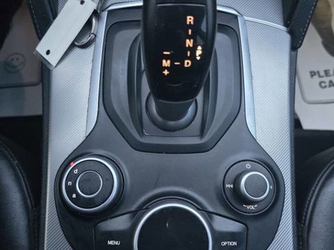 Used 2018 Alfa Romeo Stelvio Sport w/ Quick Order Package 22J Sport image 43