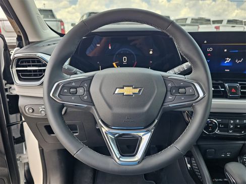 New 2026 Chevrolet TrailBlazer LT w/ Convenience Package image 17