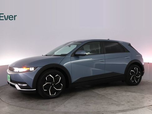 Used 2024 Hyundai Ioniq 5 SEL RWD image 18