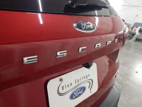New 2026 Ford Escape ST-Line w/ Tech Pack #1 image 5
