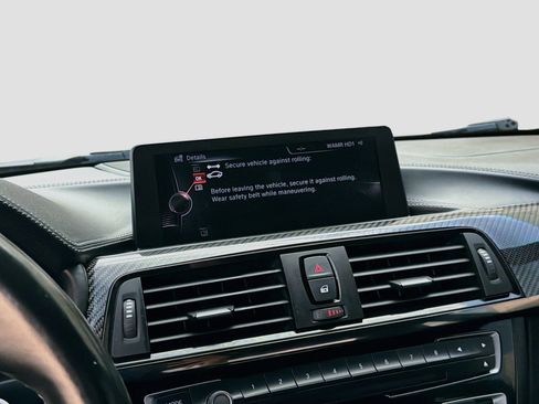 Used 2015 BMW M4 Coupe RWD image 12