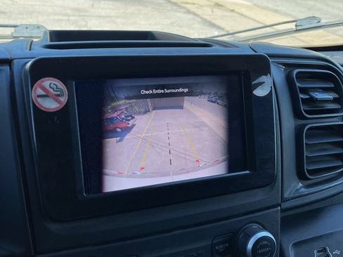 Used 2023 RAM ProMaster 2500 FWD image 10