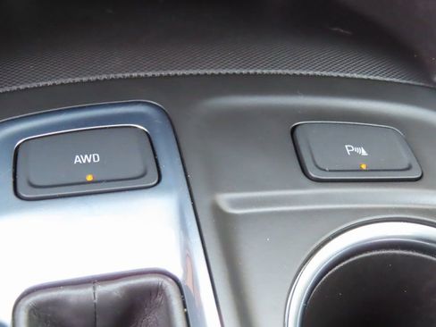 Certified 2023 Chevrolet Equinox LT image 8