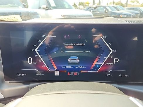 Used 2024 BMW i4 eDrive40 image 28