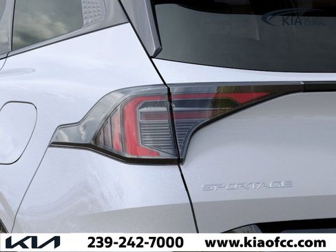New 2026 Kia Sportage SX image 11