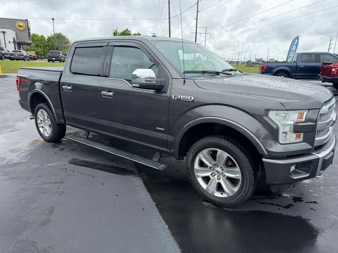 Used 2015 Ford F150 Platinum w/ Equipment Group 701A Luxury AWD/4WD image 3