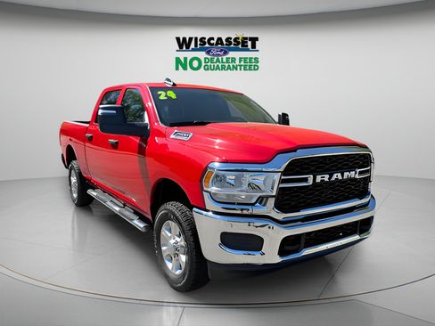 Used 2024 RAM 2500 Tradesman w/ Chrome Appearance Group AWD/4WD image 1