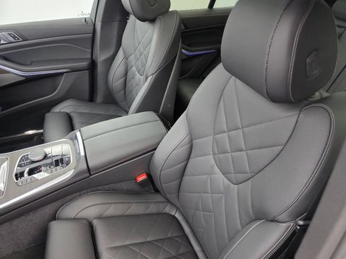 Used 2025 BMW X5 sDrive40i RWD image 11