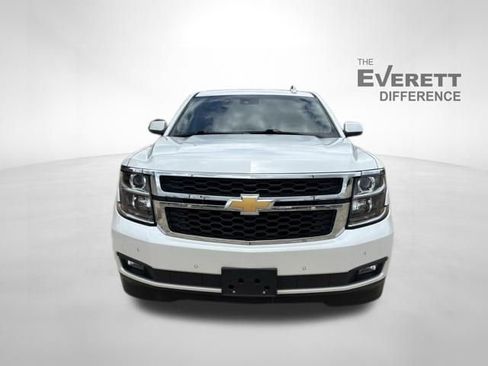 Used 2019 Chevrolet Tahoe LT w/ Luxury Package AWD/4WD image 2