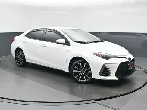 Used 2017 Toyota Corolla L image 5