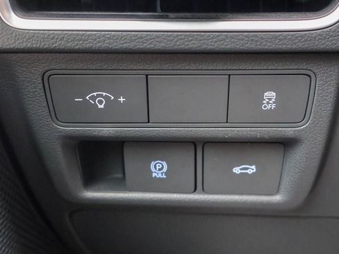 Used 2025 Hyundai Sonata SEL FWD image 17