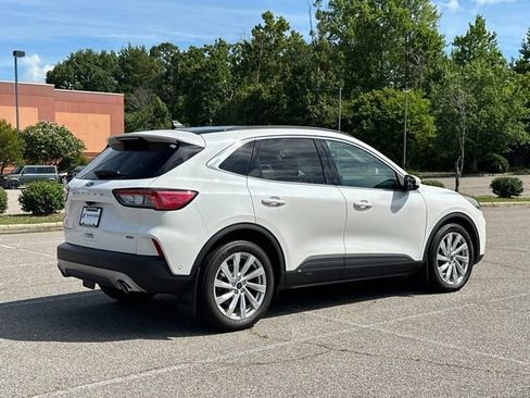 Used 2022 Ford Escape Titanium w/ Titanium Elite Package FWD image 5