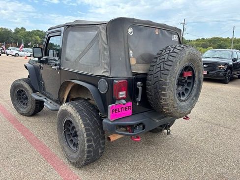 Used 2009 Jeep Wrangler X AWD/4WD image 12