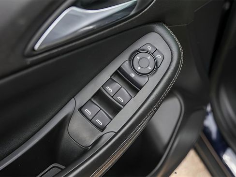 Used 2021 Buick Encore GX Preferred w/ Cold Weather Comfort Package image 28