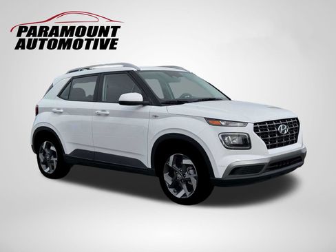 Used 2026 Hyundai Venue SEL FWD image 10