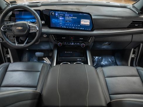 Used 2025 Chevrolet Tahoe Premier w/ Sun And Tow Package image 28