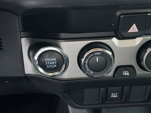 Used 2023 Toyota Tacoma 4x4 Double Cab w/ Trail Edition image 17