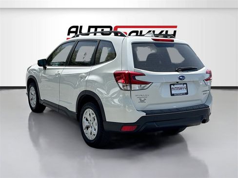 Used 2022 Subaru Forester image 5