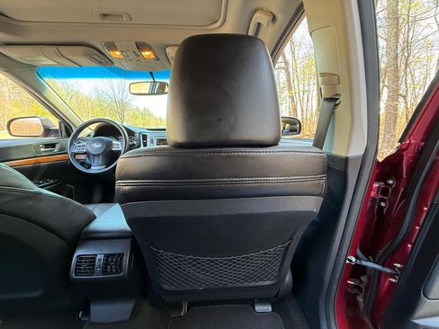 Used 2013 Subaru Outback 2.5i Limited w/ Moonroof Pkg image 33