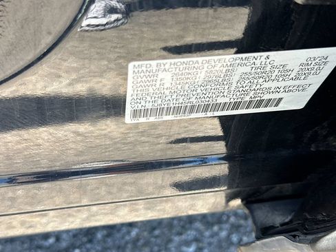 Used 2024 Acura MDX SH-AWD w/ Technology Package image 28