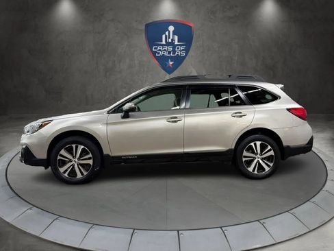 Used 2018 Subaru Outback 2.5i Limited image 2